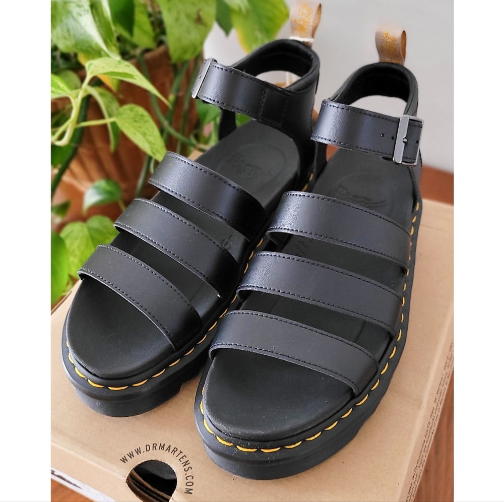 NIB Dr. Martens Women's Vegan Blaire Cambridge Fisherman Sandal